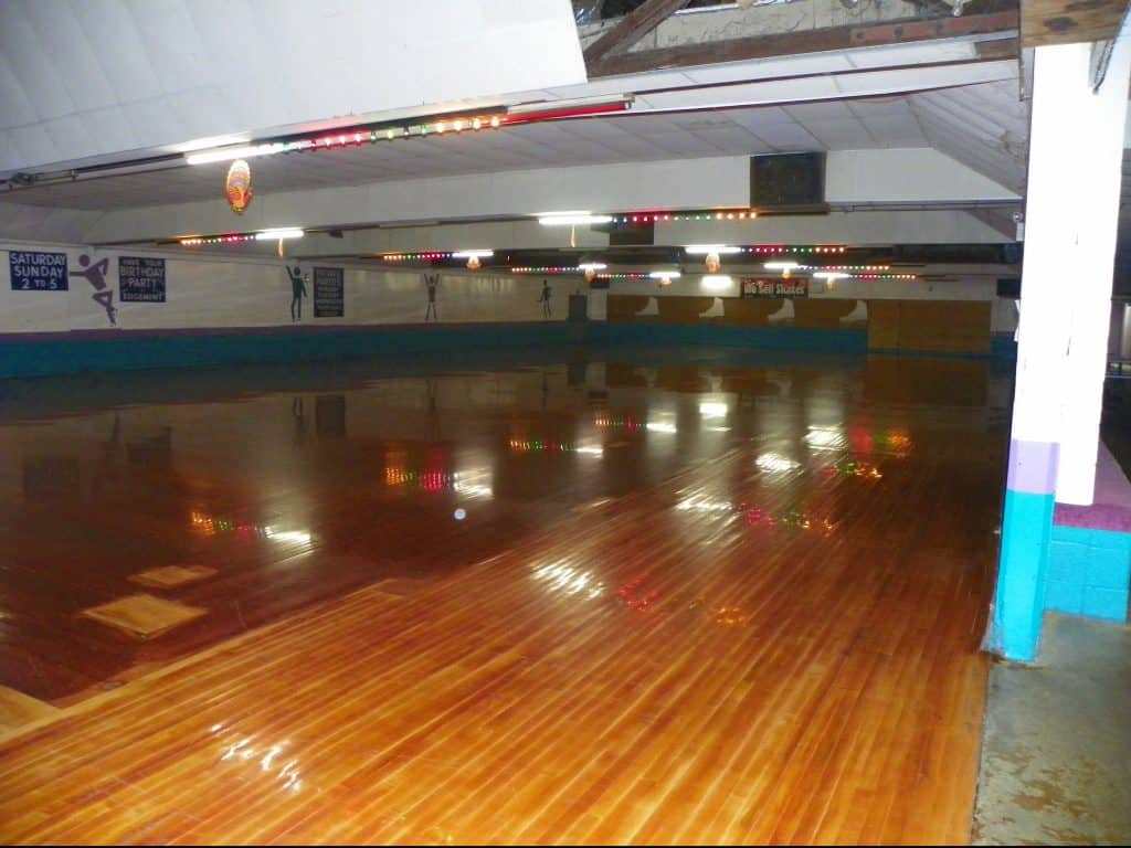 Edgemont Park Roller Rink