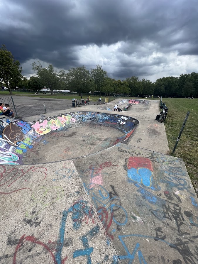 Finsbury Park Concrete Skatepark & Bowl