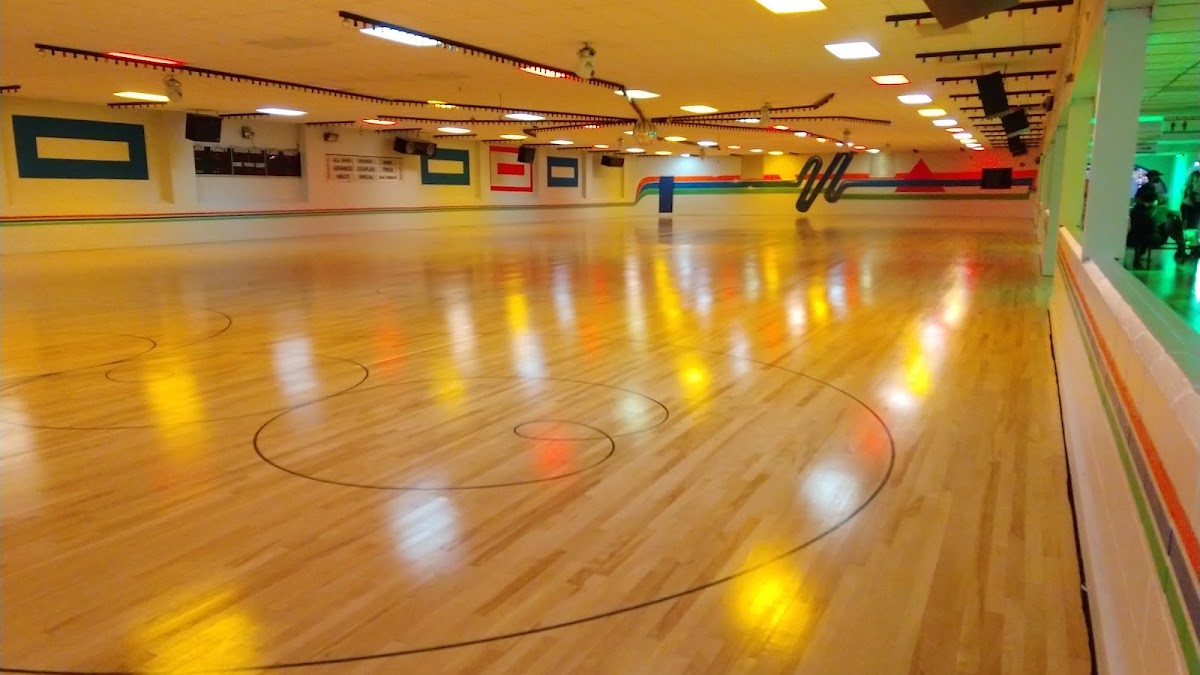 Florham Park Roller Rink - WWW.MYRINK.COM
