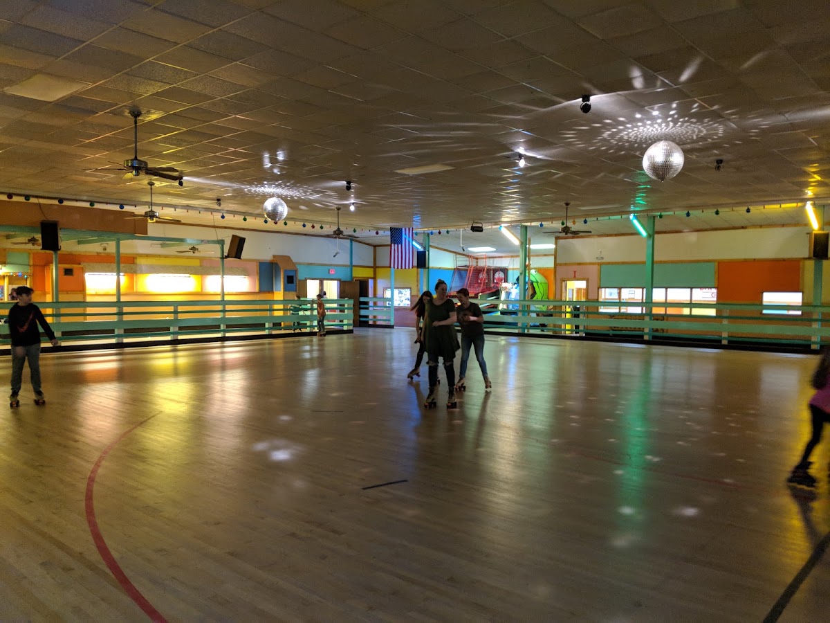 Mac Arthur Skating Rink