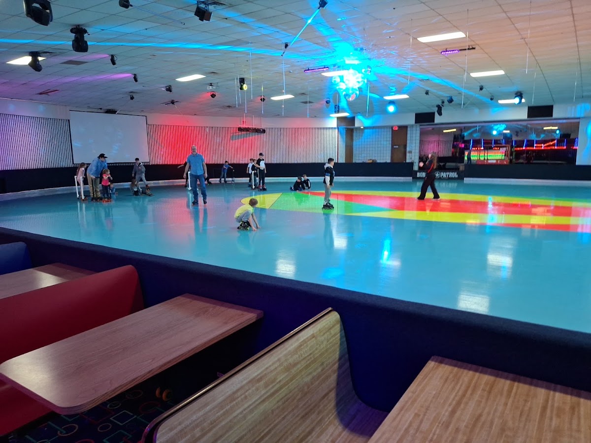 Skateland West Family Fun Center