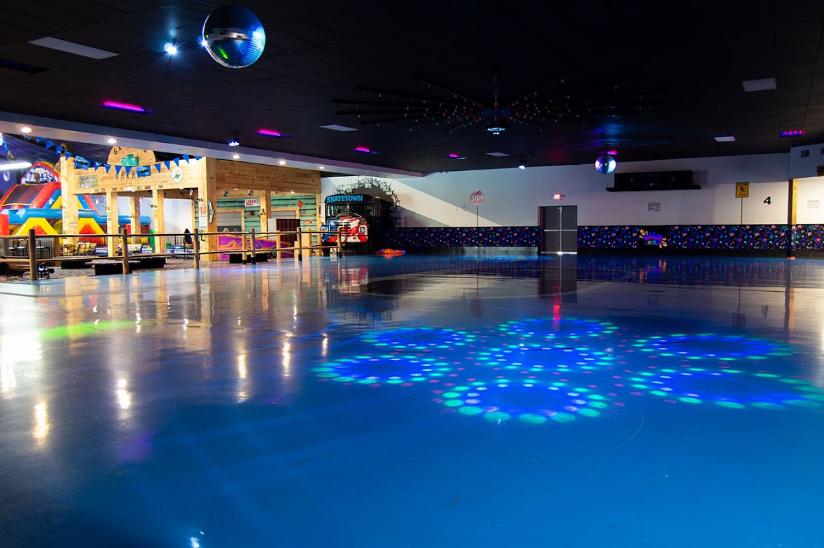 Skatetown Hysteria