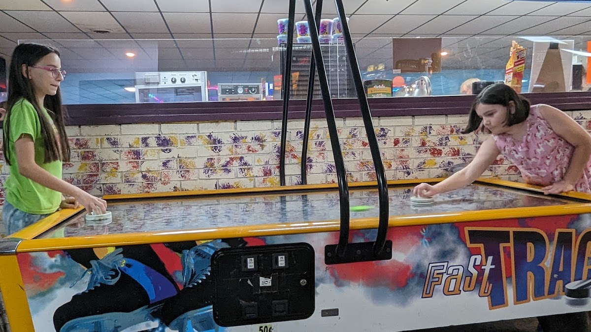 Starlite Skate Center