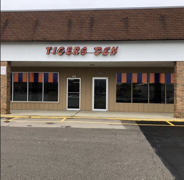 Tigers Den