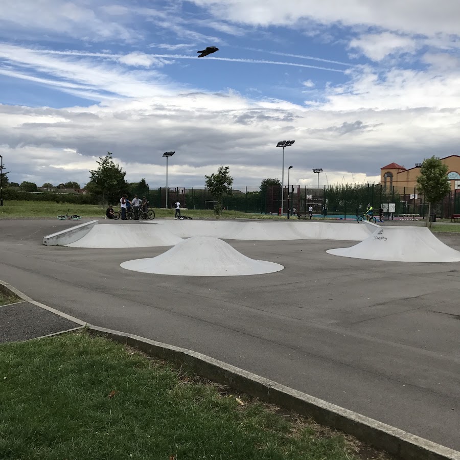 Tottenham Haringey Concrete Skatepark
